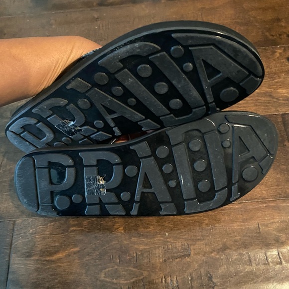 Authentic Prada sandals - Picture 12 of 14
